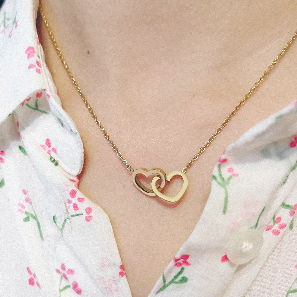 ENGRAVED NECKLACE
