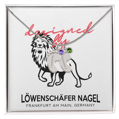 Eingravierte Babyfüße mit Geburtsstein-Amulett