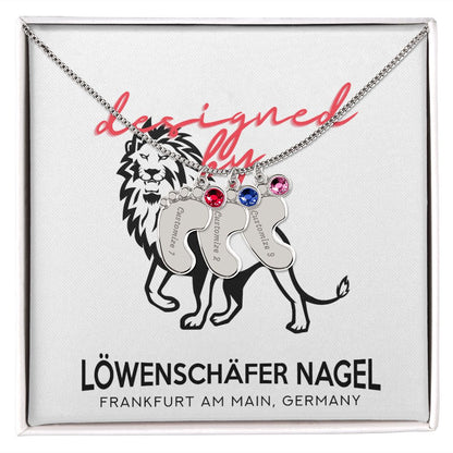Eingravierte Babyfüße mit Geburtsstein-Amulett