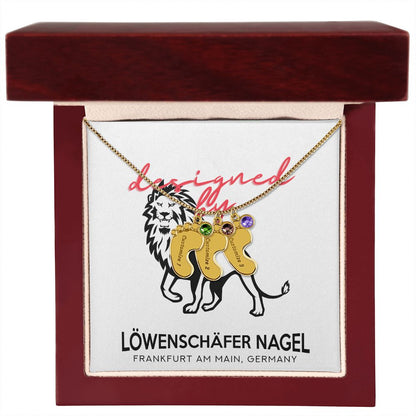 Eingravierte Babyfüße mit Geburtsstein-Amulett