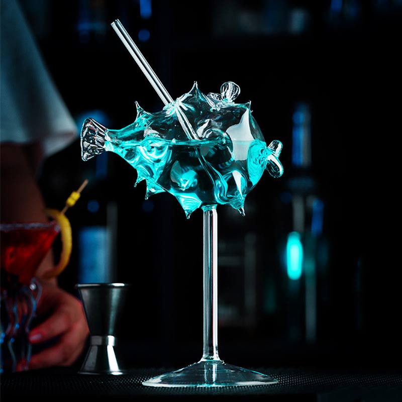 Kreatives Kugelfisch Cocktailglas Transparent